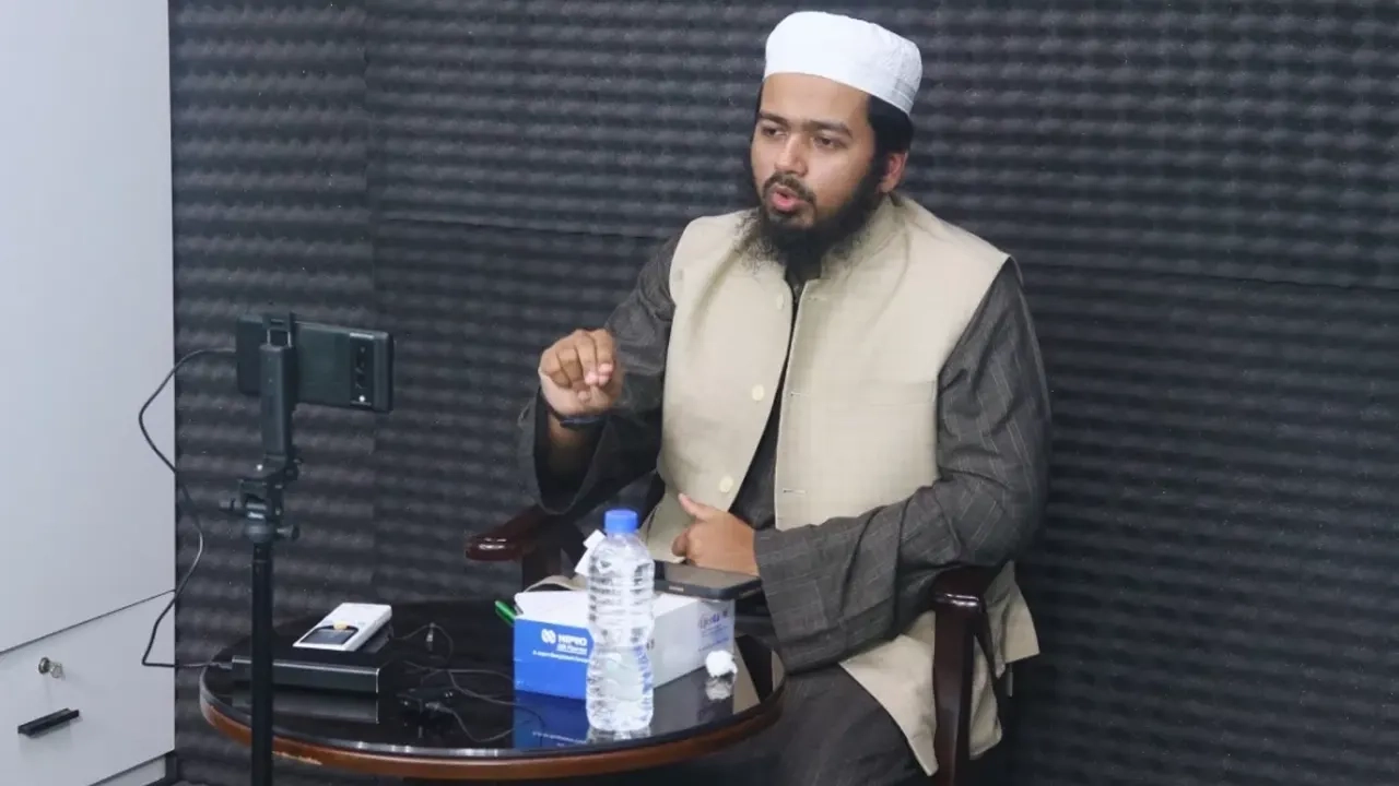 বাঘ গুপ্তই থাকে, কুকুর দিনভর চেঁচিয়ে যায়ঃ মুফতি আলী হাসান উসামা